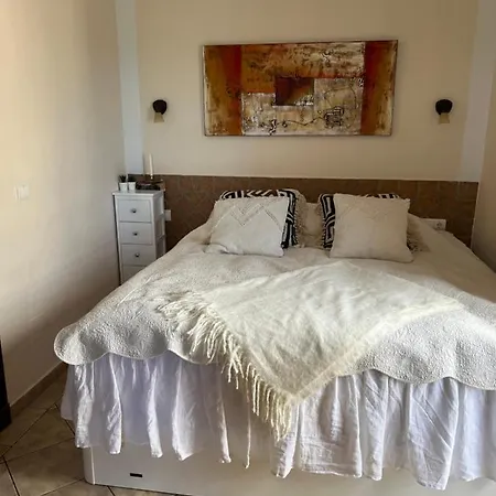 Appartement Carabeo 70 Menyber