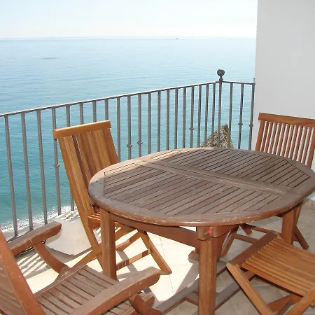 Apartment Carabeo 70 Menyber Nerja